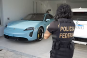Carros de luxo apreendidos com o Careca do INSS