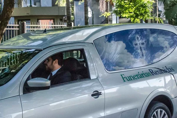 Velório de Teori é iniciado em Porto Alegre, no Tribunal Regional Federal