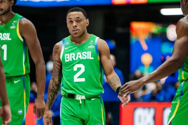 Yago Ferreira e Seleção Brasileira de Basquete no Americup