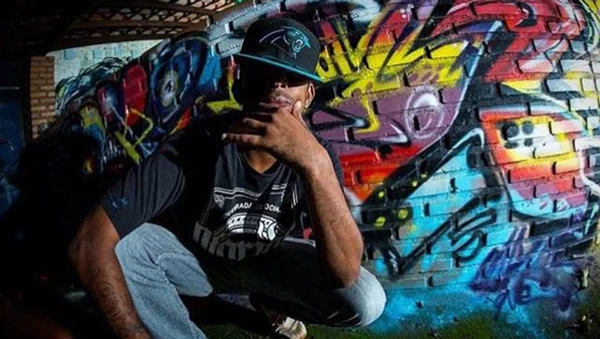 Conheça Odrus, o grafiteiro surdo que faz vaquinha para ir à França
