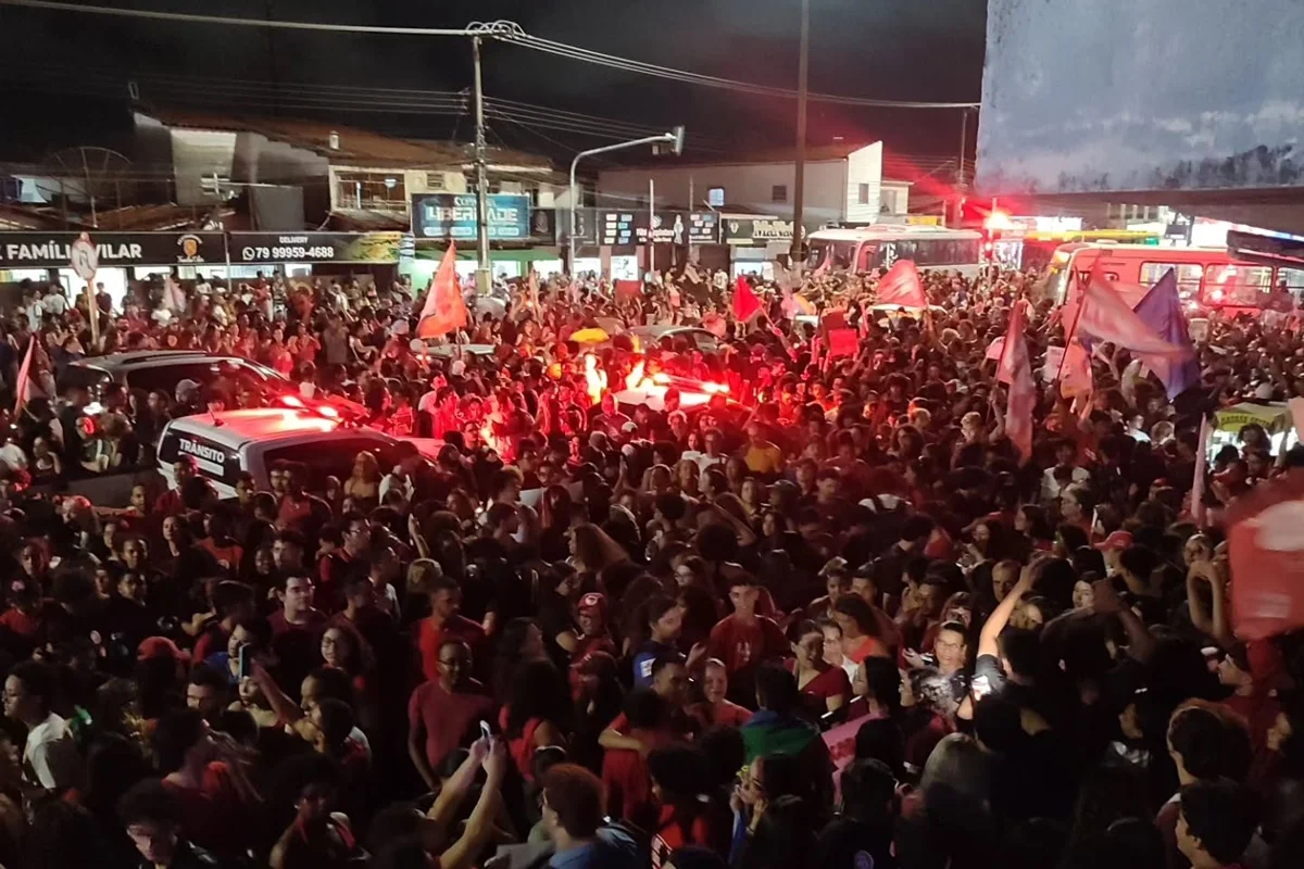 Polícia investiga denúncia de disparos em manifestação pró-Lula em Sergipe