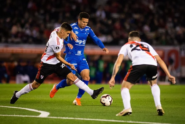 Dedé esquece River e pede foco no futuro: “Temos de virar a página”