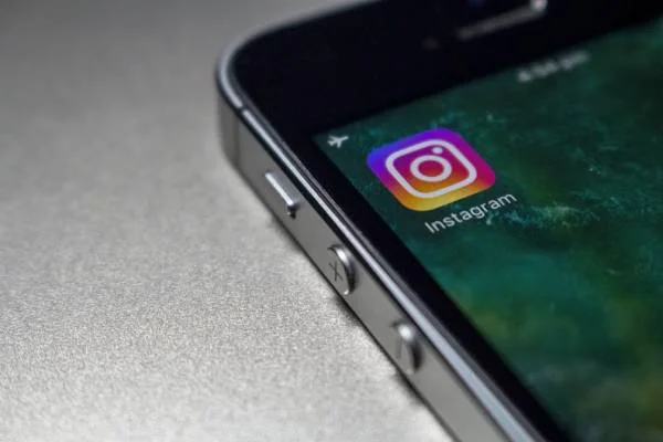 Instagram lança rótulo para facilitar procura por empresários negros