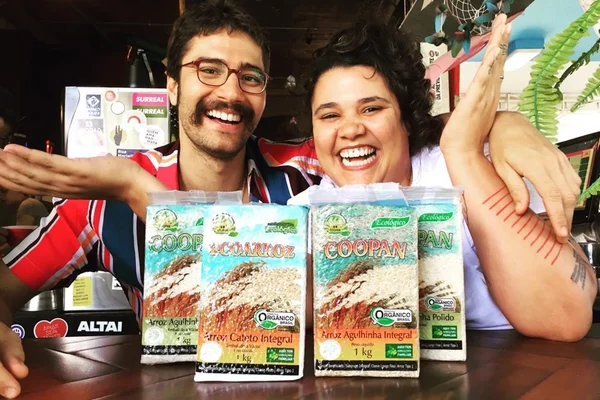 Objeto Encontrado adota arroz cultivado pelo MST em seu cardápio