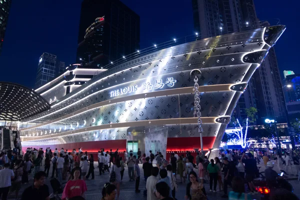 loja navio louis vuitton em xangai na china - metrópoles