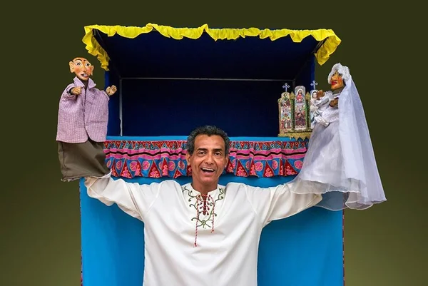 Mamulengo Alegria leva teatro a orfanatos e abrigos do DF
