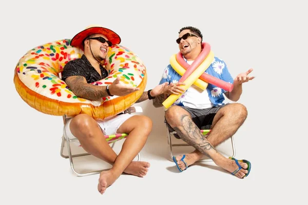 Igão e Mitico são os apresentadores do Podpah