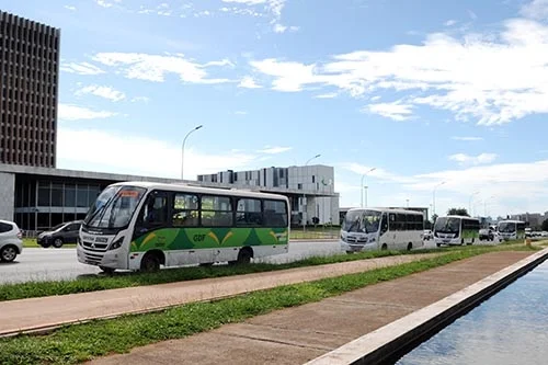 Cooperativa volta a circular em Ceilândia