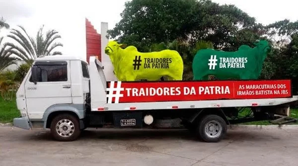 Em protesto, “Caravana dos Traidores” divulga obra com história da JBS