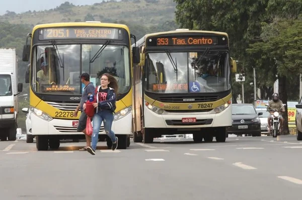 MPDFT: principal reclamação de passageiros é sobre ônibus lotados