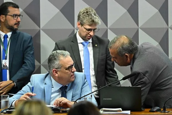 Marcel Van Hattem na CPMI do INSS