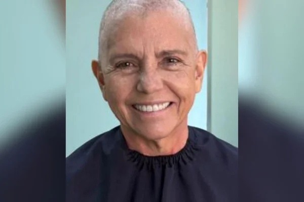 Roseana fala da luta contra o câncer e não descarta disputa ao Senado - destaque galeria Roseana fala da luta contra o câncer e não descarta disputa ao Senado - destaque galeria