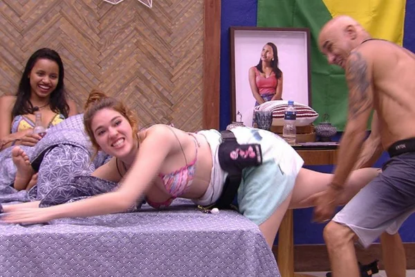 No BBB18, Ana Clara brinca com frase de Patrícia: destruíram meu sonho