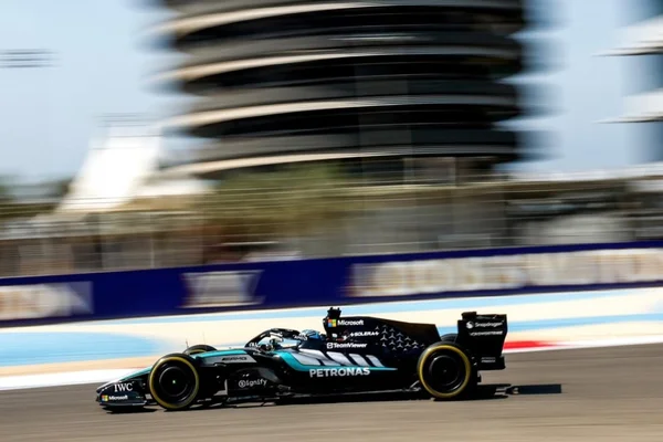 F1: Russell lidera quarto dia de testes no Bahrein; Bortoleto é 10º
