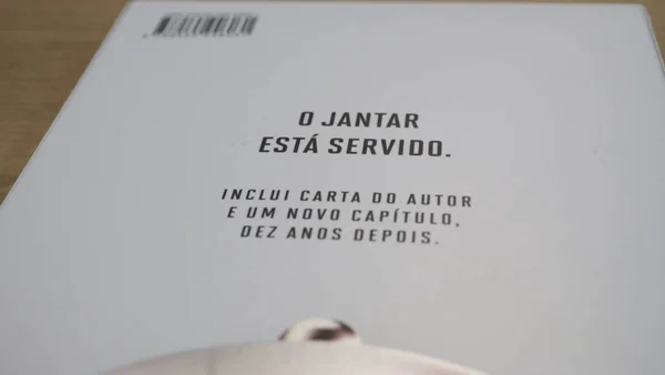 Notório escritor de livros de terror e suspense, o carioca Raphael Montes contou ao Metrópoles sobre a inspiração para os romances dele - Metrópoles