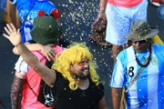 Foliões tomam as ruas de Brasília no segundo dia de carnaval - imagem 4 Foliões tomam as ruas de Brasília no segundo dia de carnaval - imagem 4