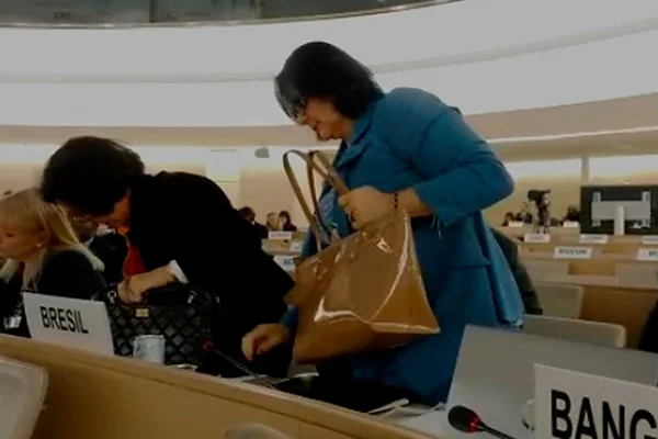 Damares deixa reunião da ONU em protesto contra Venezuela