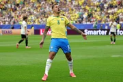 Noiva de Martinelli disse que sonhava em ver atacante decidir jogo - imagem 6