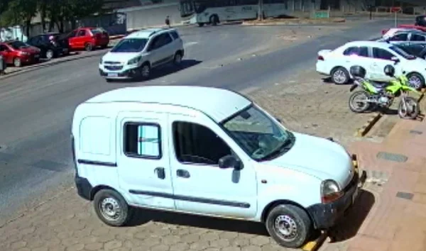 Motorista de ônibus que atropelou criança no DF é demitido
