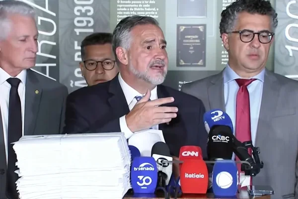 CPMI do INSS: governistas entregarão relatório paralelo no dia 7/4