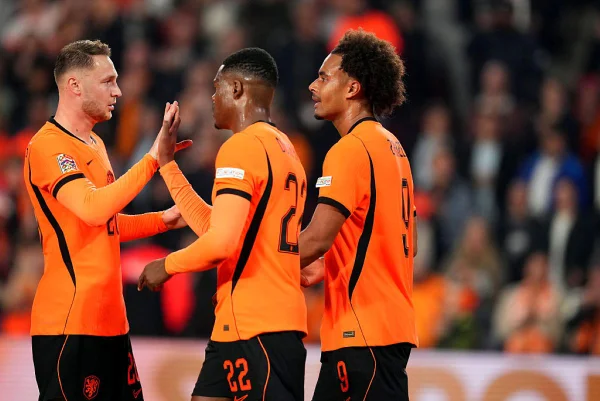 Holanda bate a Sérvia por 2 x 1 e lidera o Grupo A2 da Nations League