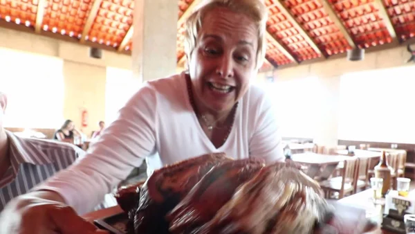 Comida de Verdade: o segredo da deliciosa costela da Boina Costelaria