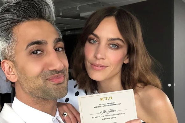 Alexa Chung e Tan France estrelam novo programa de moda da Netflix