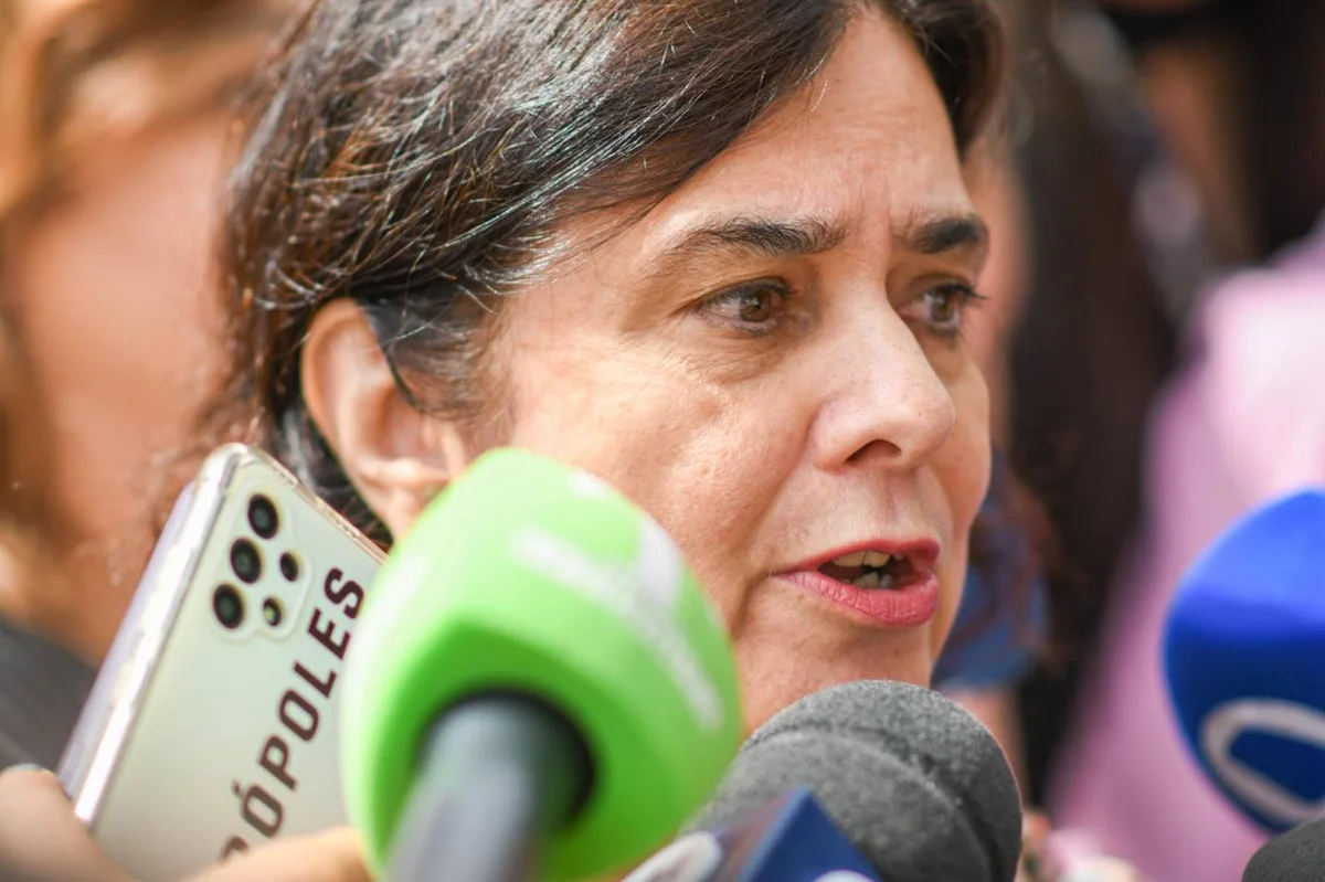 A ministra da Saúde, Nísia Trindade A ministra da Saúde, Nísia Trindade