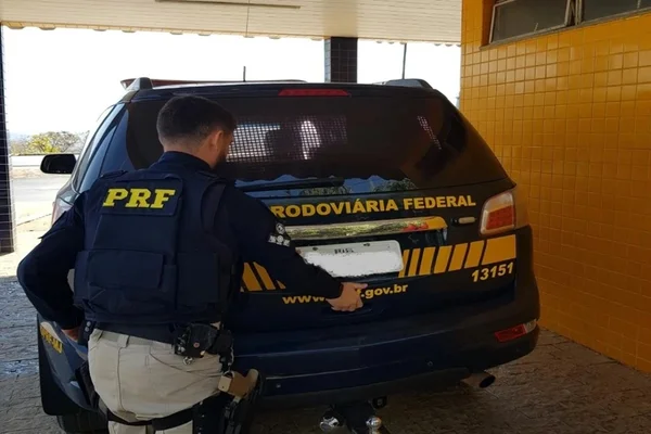Pastor é preso por importunação sexual dentro de ônibus em MG