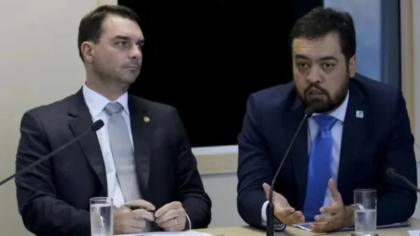 Brigado com governador do RJ, Flávio Bolsonaro o chama de “ingrato”