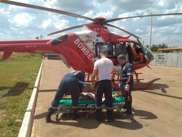 “Momentos de terror”, diz servidor de escola onde rapaz foi baleado