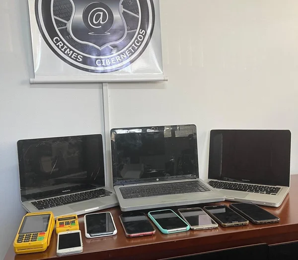 GO: polícia derruba 45 perfis que usavam fake news para extorsão