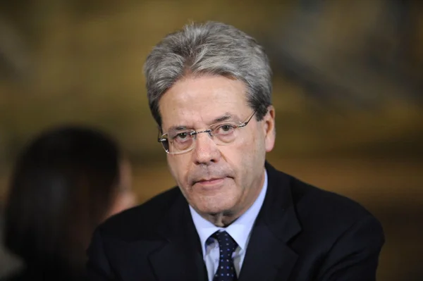 Premier da Itália condena ataque contra ex-espião russo