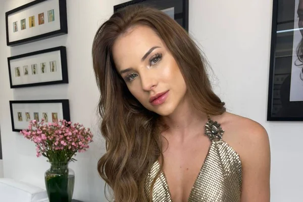 Sensitiva diz que Gabi Martins vai se casar e engravidar