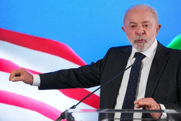 Mídia internacional repercute encontro de Lula e Trump: “Cordialidade” - destaque galeria