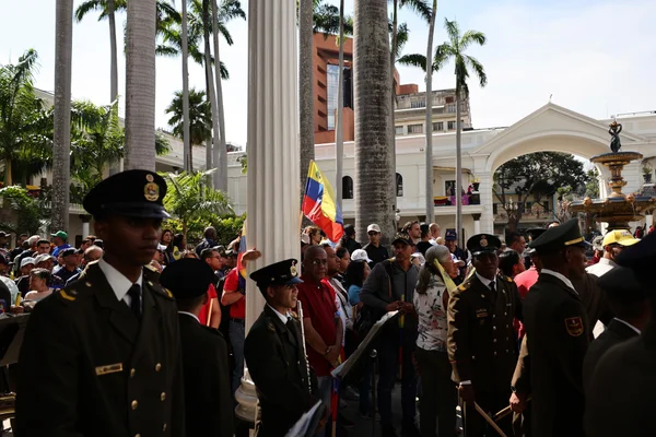 Imagem colorida mostra Parlamento da Venezuela - Metrópoles