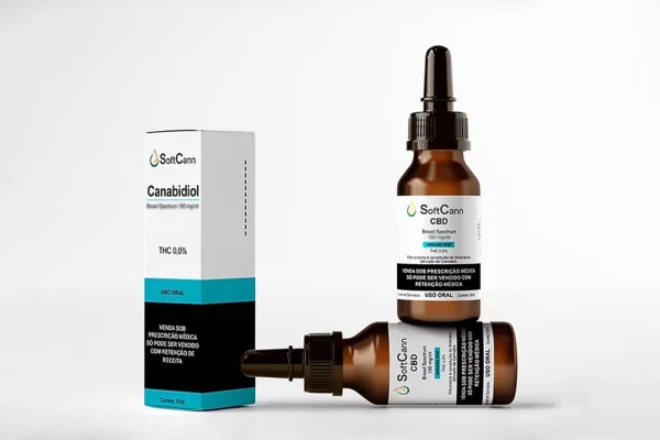 Canabidiol comprado pela Prefeitura de São Paulo e interditado pela Anvisa. Softcann CBD do fabricante Healthy Grains S.A. - Metrópoles