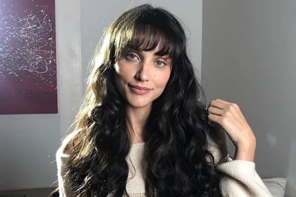 Débora Nascimento: “Mantive silêncio para não expor mais uma mulher”