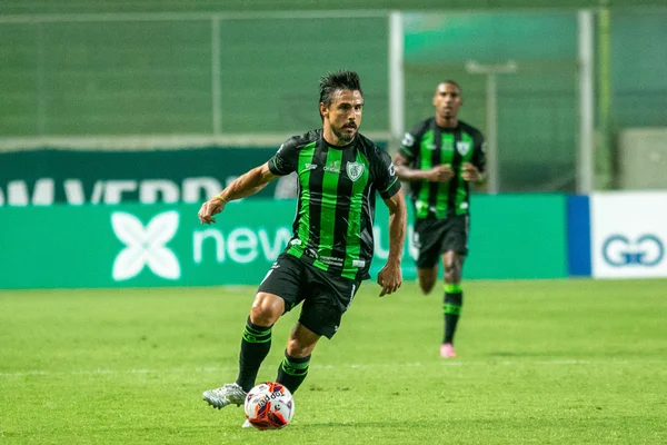 Arena Independência recebe duelo entre dois clubes que tentam deixar a zona de rebaixamento da Série B