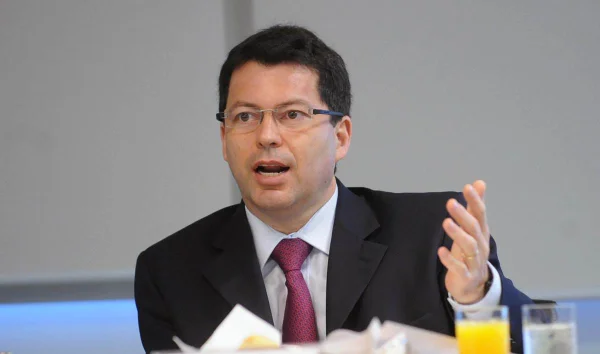 Paulo Caffarelli deixa a presidência do Banco do Brasil