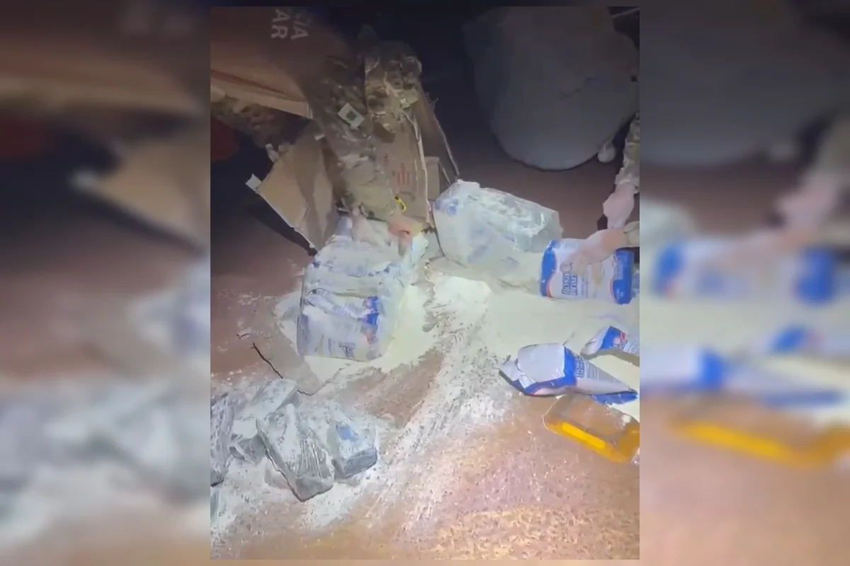PMDF Encontram Maconha Escondida em Fardos de Trigo em Ônibus Interestadual