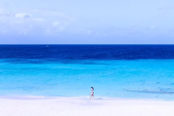 Viaje em 2023 para as praias paradisíacas de Curaçao por R$ 1.299