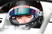 O dinamarquês de 23 anos atua como piloto reserva da Mercedes e compete no IMSA SportsCar nos EUA