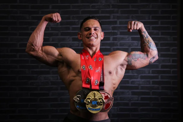 Fisiculturista de Ceilândia é campeão de torneio em Portugal