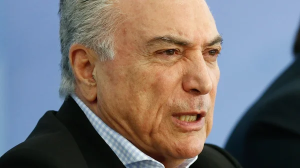 Temer se irrita e não fala sobre acusações a Padilha feitas em delações