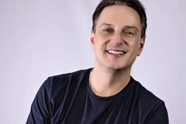 Quem era Daniel Mastral, que fez “previsão” sobre o próximo papa - Metrópoles