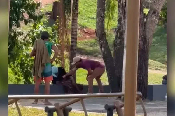 imagem colorida empresario preso por agredir mulher em situação de rua em goias