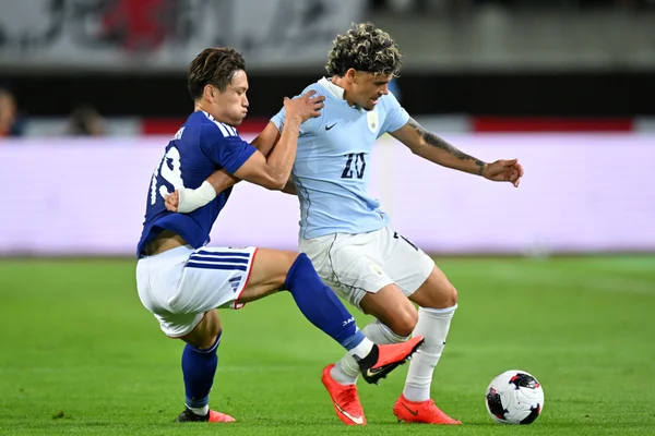 Na estreia de Diego Forlán, Uruguai perde amistoso para o Japão por 3 x 1 - destaque galeria Na estreia de Diego Forlán, Uruguai perde amistoso para o Japão por 3 x 1 - destaque galeria
