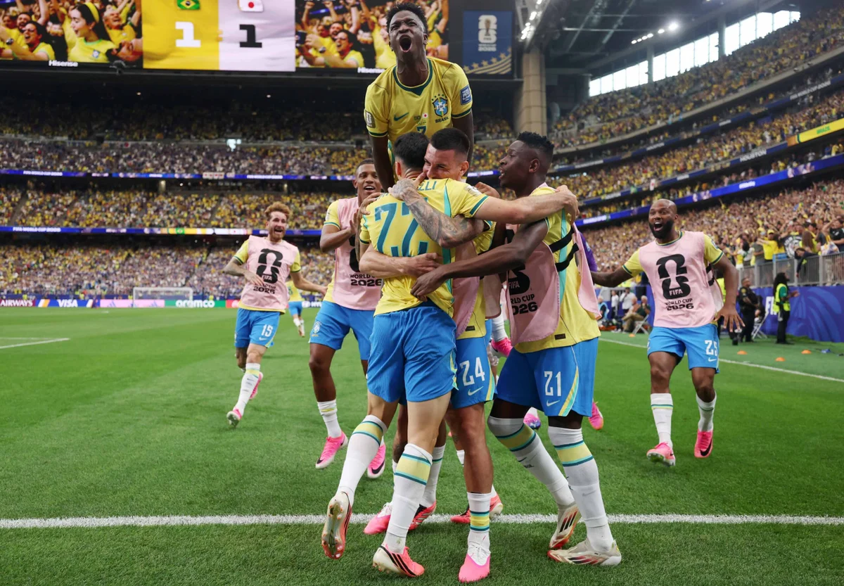 Com gol nos acréscimos, Brasil vira contra Japão e avança às oitavas - imagem 4 Com gol nos acréscimos, Brasil vira contra Japão e avança às oitavas - imagem 4