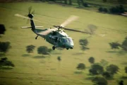 Modelo Black Hawk UH-60L é usado em missões de resgate